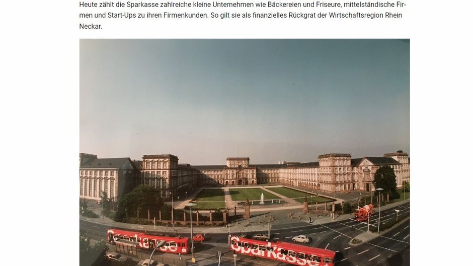 Screenshot Wochenblatt, Mannheimer Schloss, davor Straßenbahn mit Sparkassenwerbung in den 1970ern